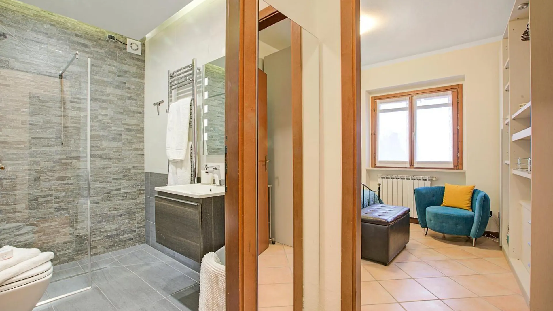 Amirovista Lake View & Shared Pool - Happy Rentals Villanuova sul clisi 0*,