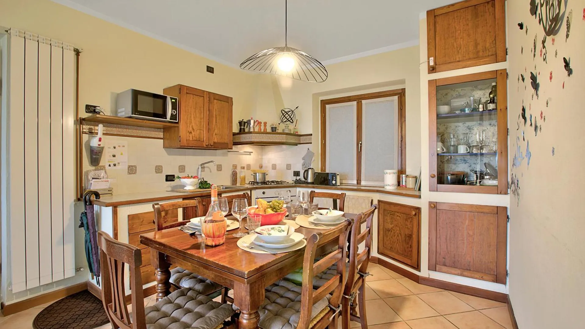 Apartment Amirovista Lake View & Shared Pool - Happy Rentals Villanuova sul clisi