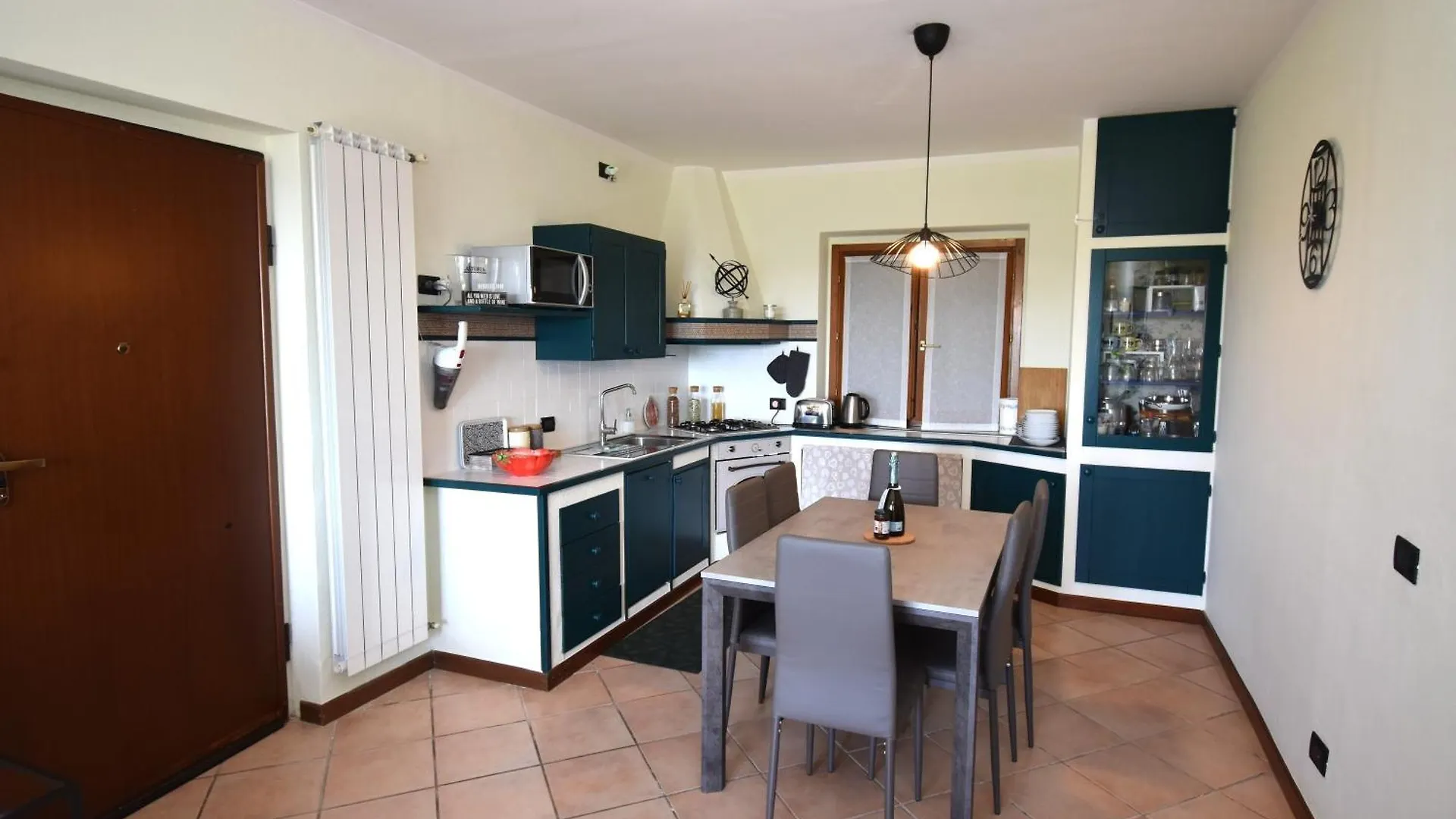 Διαμέρισμα Amirovista Lake View & Shared Pool - Happy Rentals Villanuova sul clisi